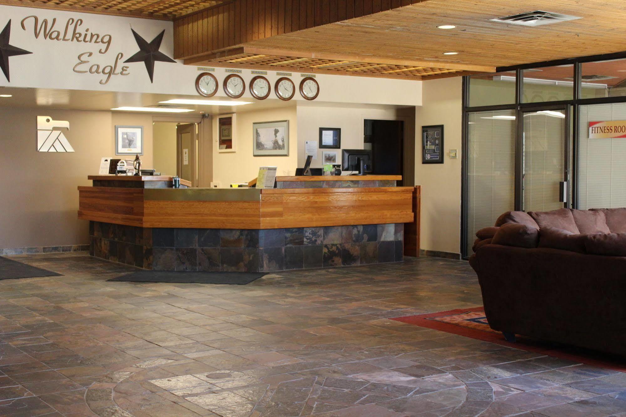 רוקי מאונטיין האוס Walking Eagle Inn & Lodge מראה חיצוני תמונה